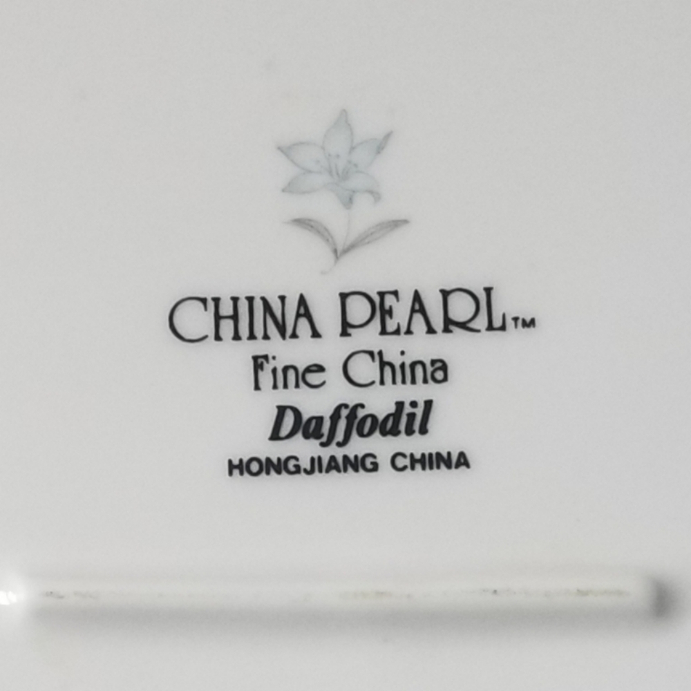 Vintage China Pearl Fine China Daffodil Serving Platter & Bowl - Picture 3 of 8